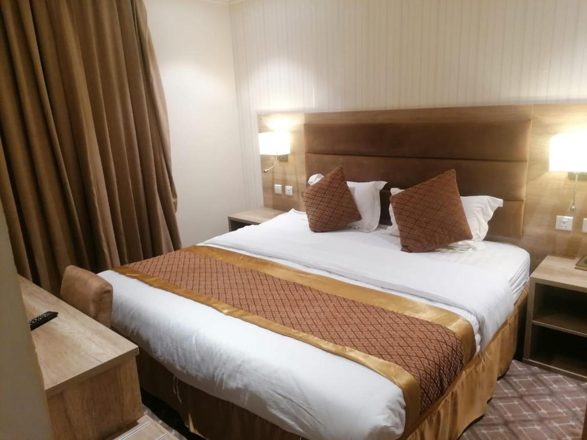 Burj Al Hayah Hotel Suites-Al Olaya - برج الحياة للوحدات الفندقيه العليا Riyad Dış mekan fotoğraf
