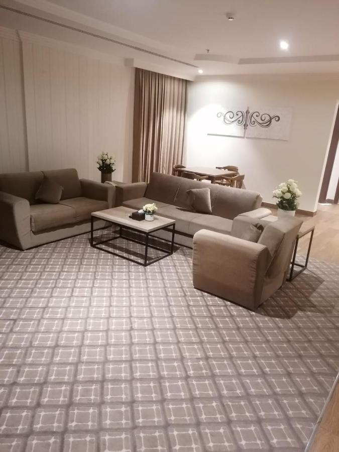 Burj Al Hayah Hotel Suites-Al Olaya - برج الحياة للوحدات الفندقيه العليا Riyad Dış mekan fotoğraf