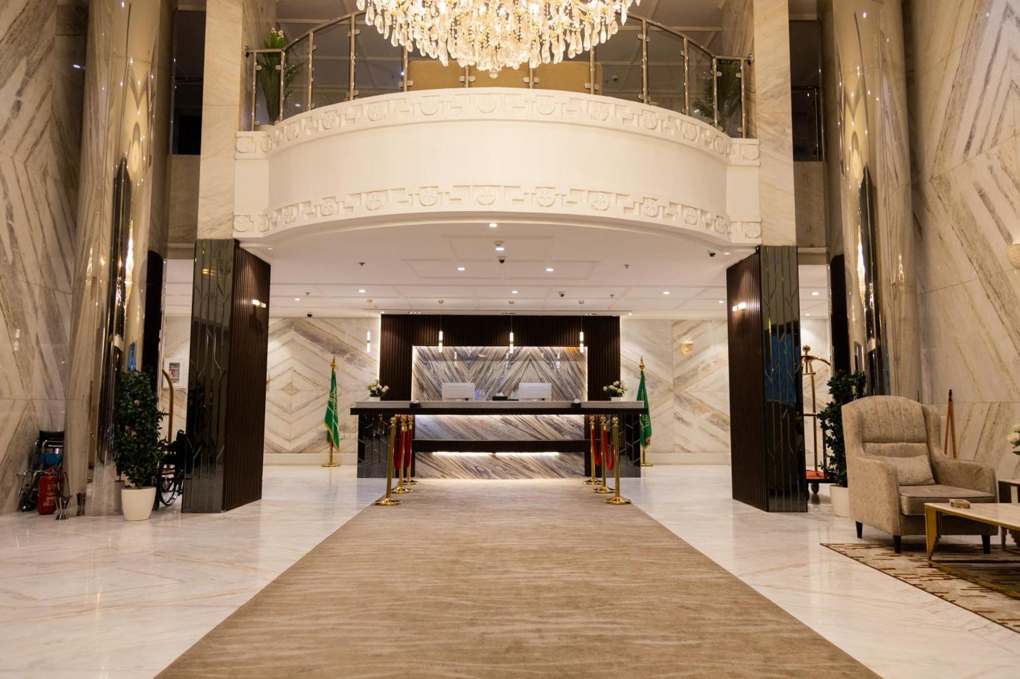 Burj Al Hayah Hotel Suites-Al Olaya - برج الحياة للوحدات الفندقيه العليا Riyad Dış mekan fotoğraf